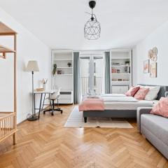2 BR City Apartment in Neubau, 6 min to city center