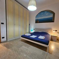 La Finestra Sul Porto by Holiday World