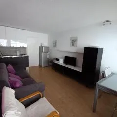 Studio + Coin Montagne - 2* - 4 Pers. - Village - Terrasse Privée - Animaux Acceptés - FR-1-445-25