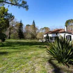 Domaine forestier Darricau au bord du lac, 12 min de l'océan