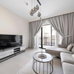 1BR Summer 4 Direct Beach Access