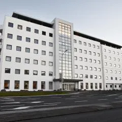 Hotel Cabin