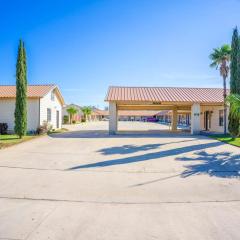 Pleasanton Executive Inn By OYO
