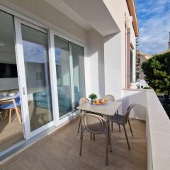 Porta del Mare Apartment Sea and city life
