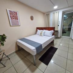 9 Beach Suite S with pool wsea access