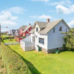 5 Bedroom Nice Home In Borhaug