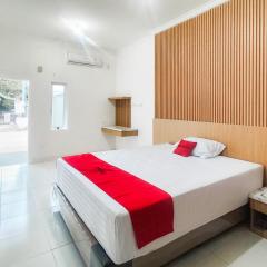 RedDoorz at Linda Residence Jambi