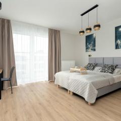 Nowoczesne Studio Very Berry w Poznaniu z Parkingiem by Noclegi Renters