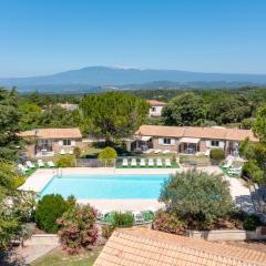 Provençal stone T3 cottage in a tourist residence