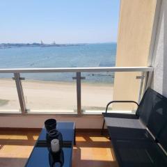 Apartment - Sleeps 6 - Pet Friendly - Seaside