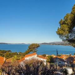 Villa Le Provençal by Interhome