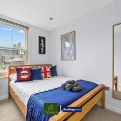 Two Bedroom Apartment By Arhouse Apartments Short Lets & Serviced Accommodation Shoreditch With Free WiFi