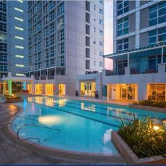 Stunning City View with Free Wifi & Netflix LM1