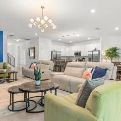 Upstay Family Home w Pool, Cinema & Games Room