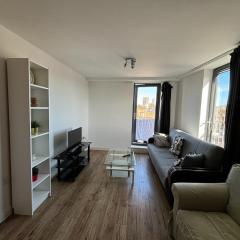 3 Bed Balcony Greenwich Retreat