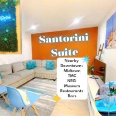 Luxury Midtown Suite in Houston near TMC and NRG