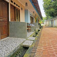 OYO 90369 An Nur Family Homestay Syariah