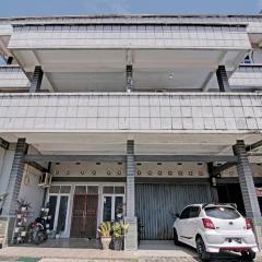 OYO 93325 Bagus Jaya SyariahNearJembatan Siak