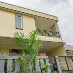 OYO Life 2216 Griya Jakasetia