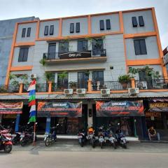 OYO LIfe 93129 Kost Mangga