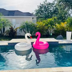 Luxury Home W Heated PoolNear IMG & Siesta Key Beach