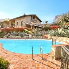 Cascina Crocelle with Lake View and Shared Pool