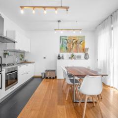 Milano-Rho Fiera Exclusive stay private parking