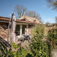 Overnachting Vanjewelste - Rustig Tiny House in het groen