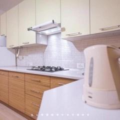 Самий центр, новобуд, провулок Ігоря Волошина
