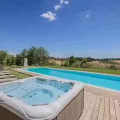 Villa Aurora