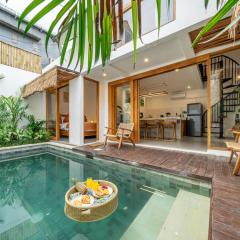 Exquisite 3-Bedroom Villa in Seminyak with Private Rooftop Oasis