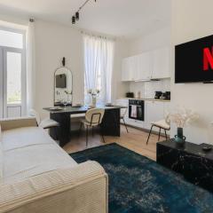 Fancy 3BR Duplex Near Nice Port & Old Town | By Airnest