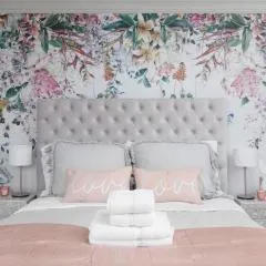 Boutique Beach Apartment