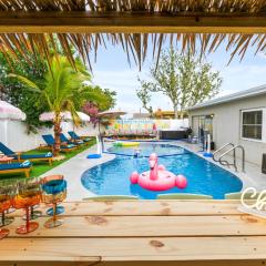 4 Br Oasis Pool Tiki Hut Hot Tub Ping Pong Arcade