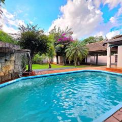 7 quartos - ótima área de lazer prox Centro e Cataratas