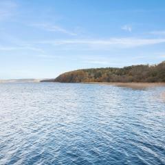 Lakefront house on Skåne's largest island