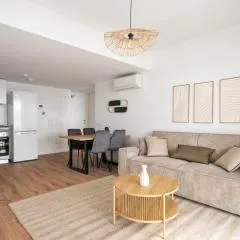 Business Suite con Garaje y Piscina Climatizada ALQUILER TEMPORAL