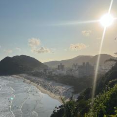 Loft 900 Pitangueiras Guarujá