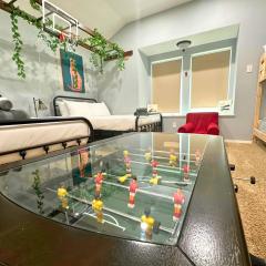 Garland 33 mile to Fifa Stadium Texas-Size Unique Home with Treehouse Suite by Vacation Your Way