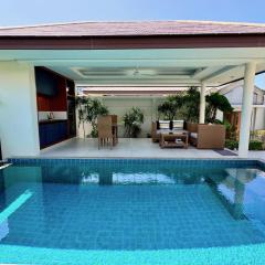 Private Villa mit eigenem Pool in einem Villen Resort in Plai Leam