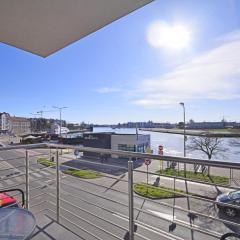 Sunset Apartments - przestronny apartament z widokiem na port!