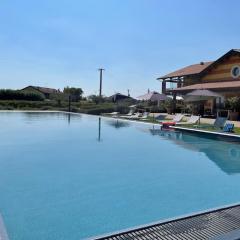 Almavite Wine Resort with Pool