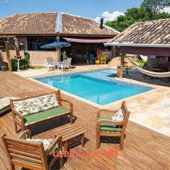 Casa de campo com vista para a montanha em Itupeva