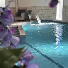 Hôtel Calme Des Pins & Spa