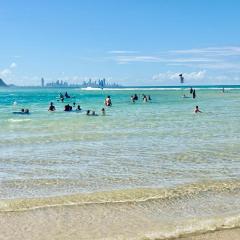 Palm Beach Retreat with Pool & BBQ