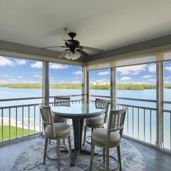 Bayfront 3BR 2nd floor Siesta Key condo with private beach access