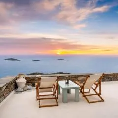 "GOLDEN SUNSET VILLA" by Explore Andros