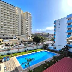 ATLANTICO - pool, AC, parking, close to the beach and city center