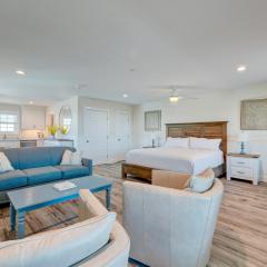 2008 King Suite, 2nd Floor Serenity