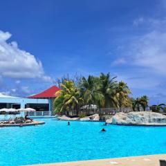 TI'NID KRÉYOL Gîte classé 2 étoiles - Saint-François - Profitez d'un accès privé à la piscine et la plage !!